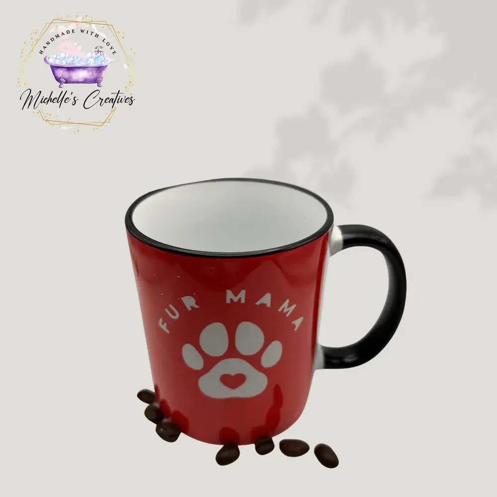 Red Fur‎ Mama 11 ounce mug with black handle